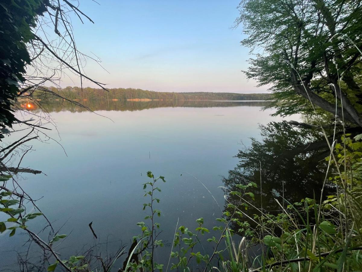 100M2 Fewo Im Haus Am See Mit Garten Bei Potsdam Швиловзе Экстерьер фото